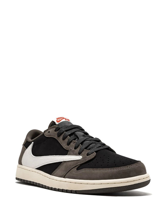 Jordan 1 Retro Low OG SP Travis Scott marrone