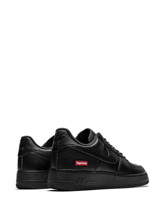 Air Force 1 Low Supreme nere