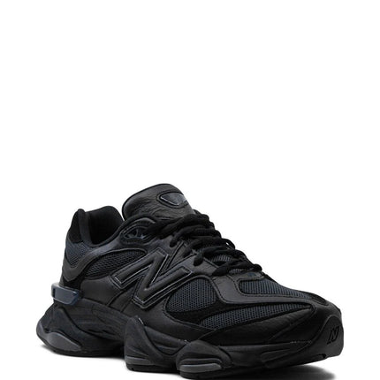 New Balance 9060 Triple black