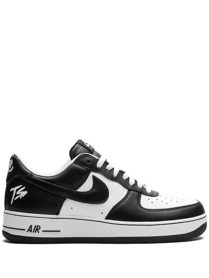 Air Force 1 Low QS Terror Squad Blackout (Special Box)